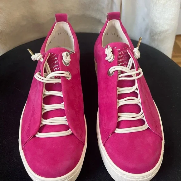Paul Green Pink Sneakers Sleek Minimalist Design